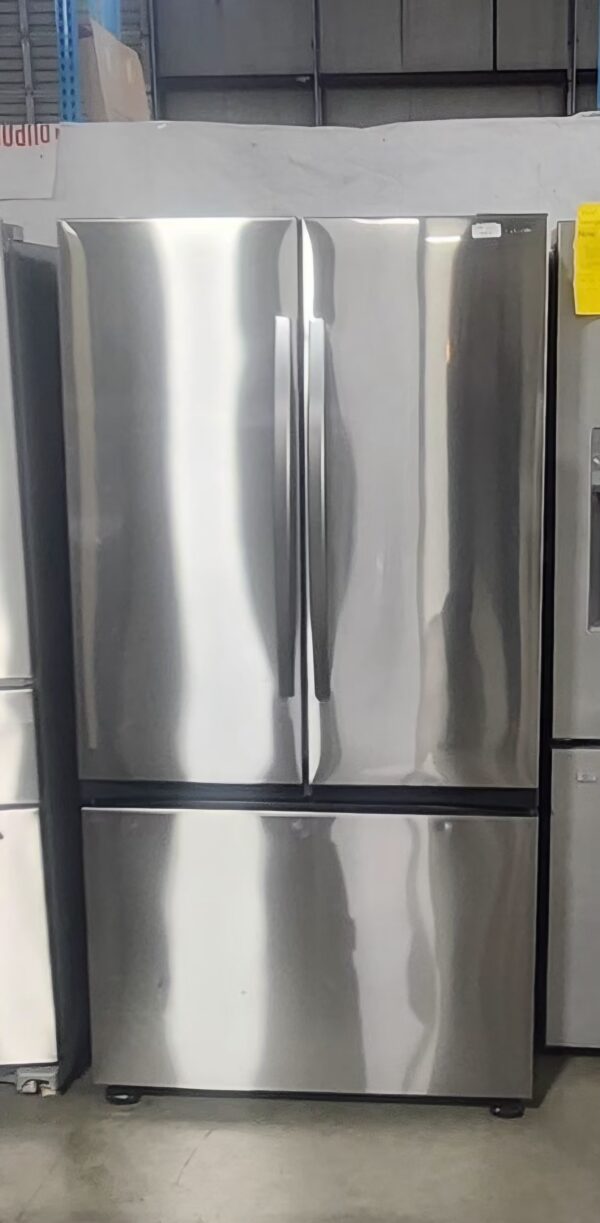 Samsung French door refrigerator (NEW)