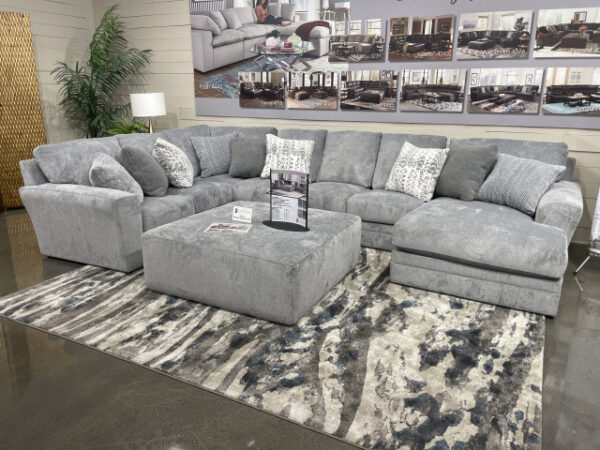 HUGE Sectional in Glacier Gray  (101x161x68)